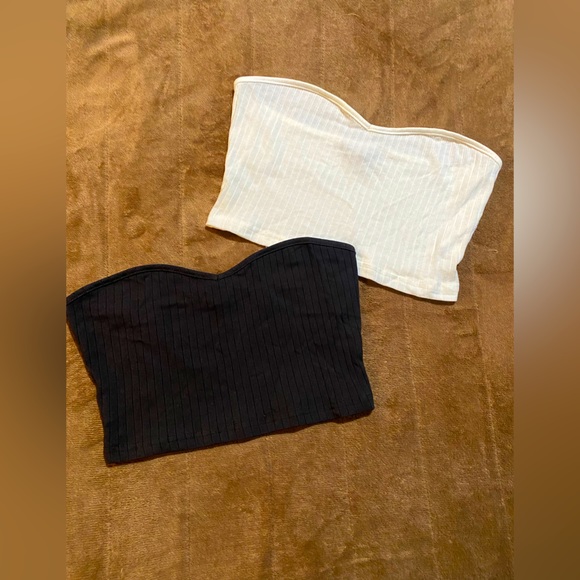 SHEIN Tops - Two strapless crop top shirts size small